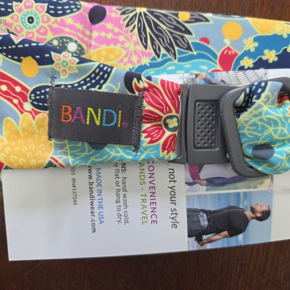 BANDI Pocketed Running Belt Bag Adjustable Slim Travel Workout Zip Pocket Floral